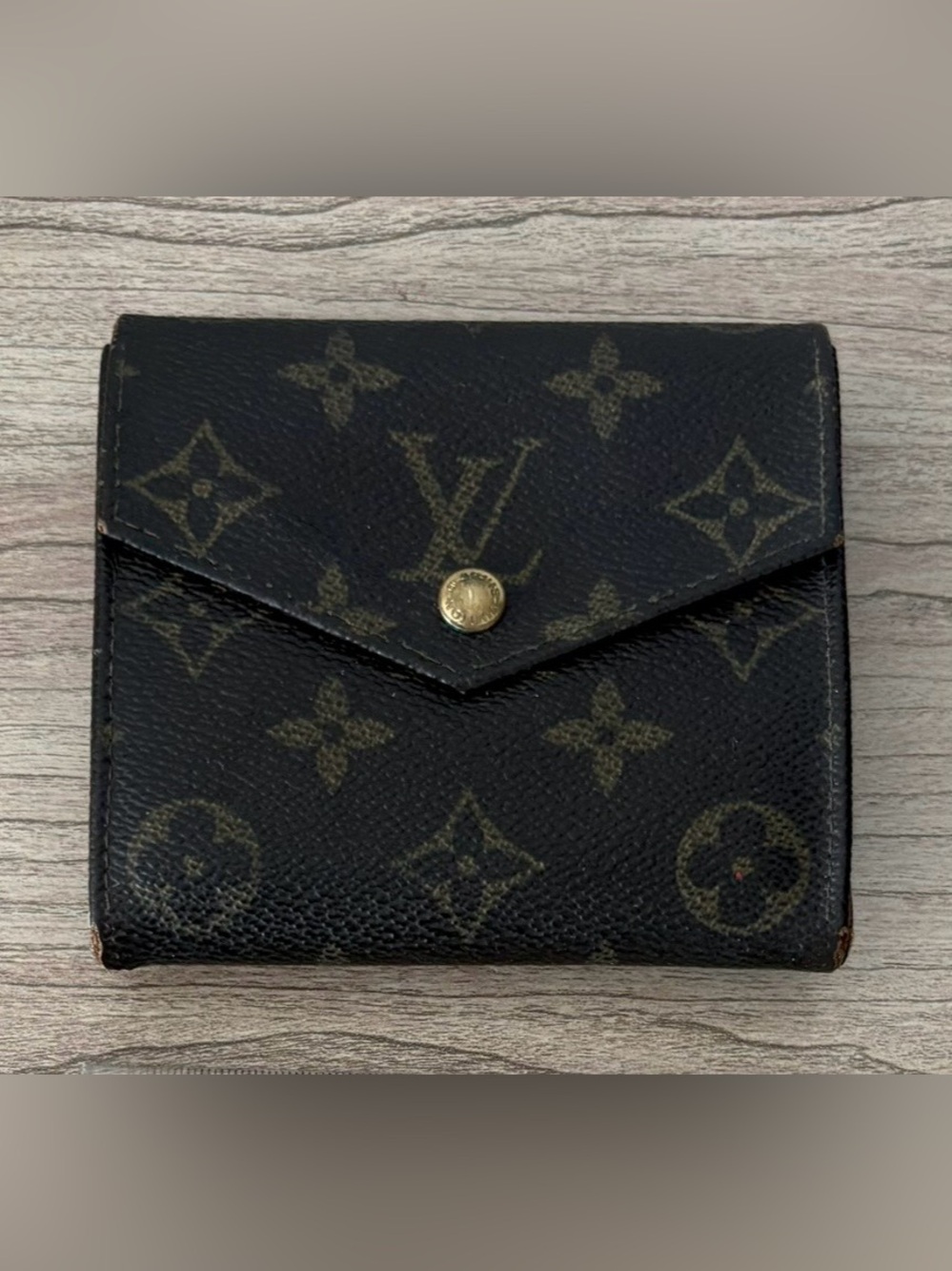 Vintage 80s Louis Vuitton Wallet LV monogram